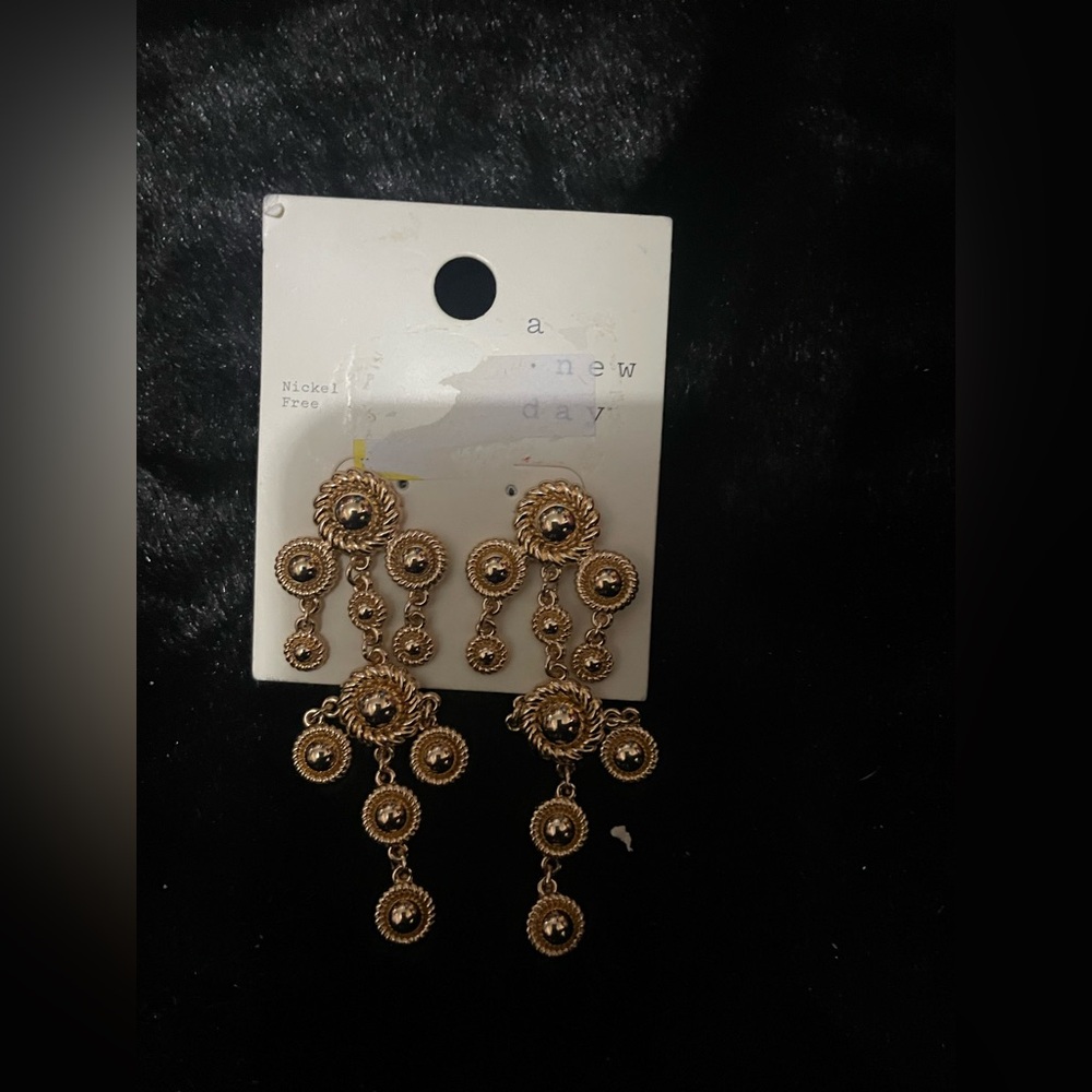 A New Day Gold Floral Drop Earrings NWT